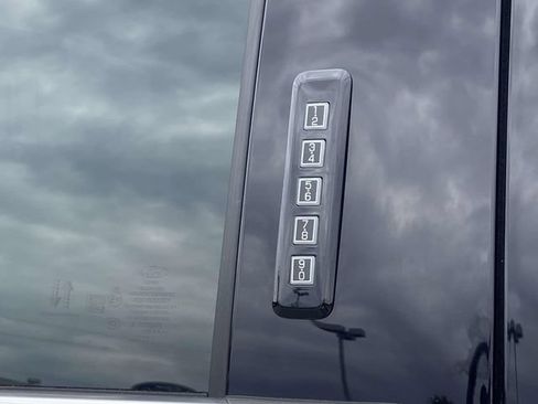 Used 2026 Ford F250 Platinum w/ Platinum Plus Package AWD/4WD image 15