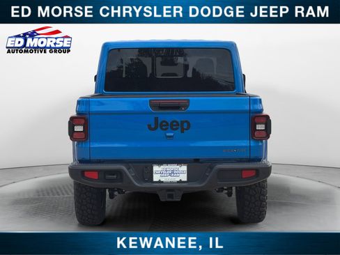 New 2025 Jeep Gladiator Sport image 4