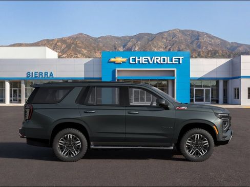 New 2026 Chevrolet Tahoe Z71 w/ Comfort Package AWD/4WD image 2