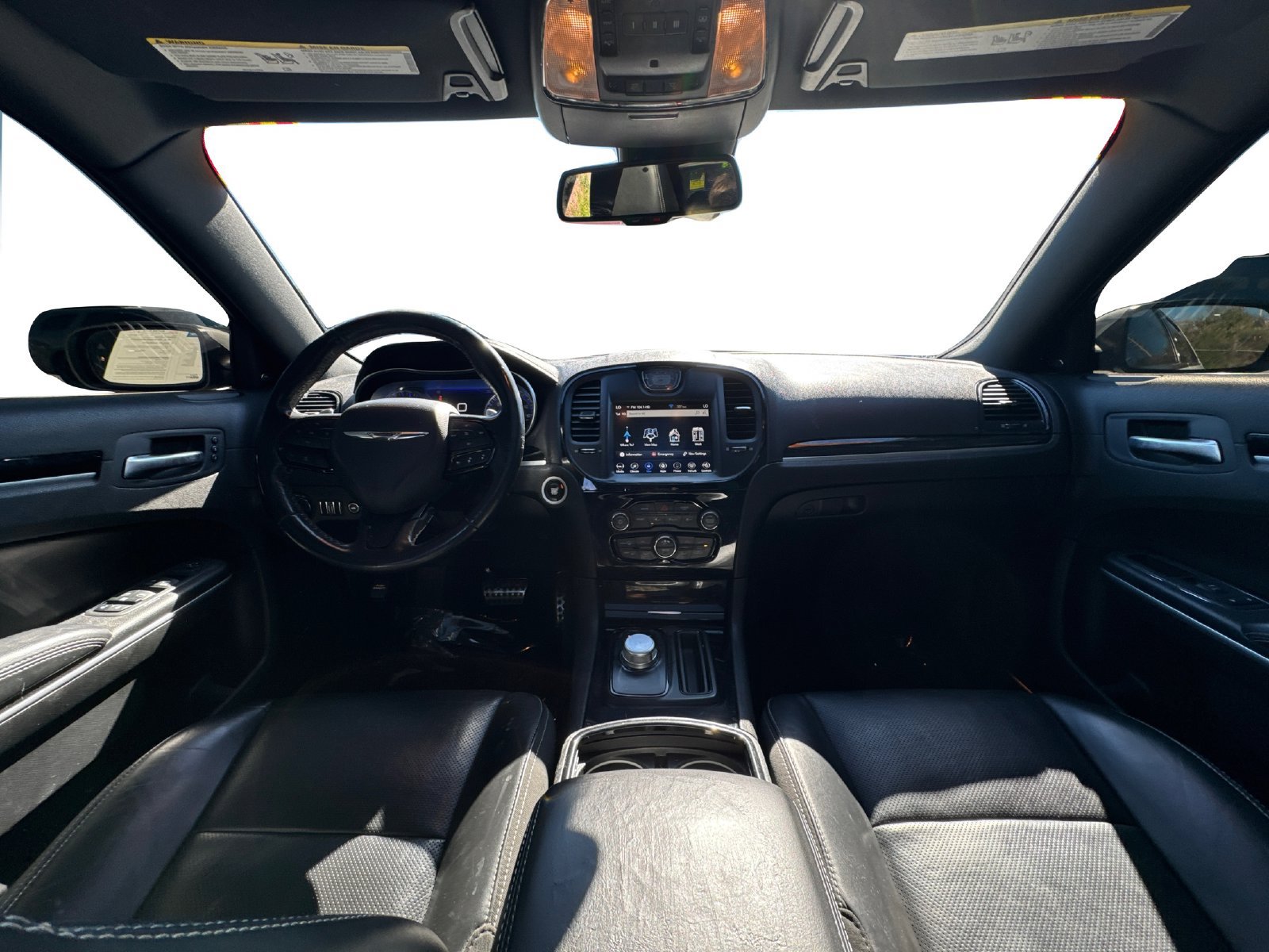 Used 2022 Chrysler 300 S w/ Comfort Group RWD image 13