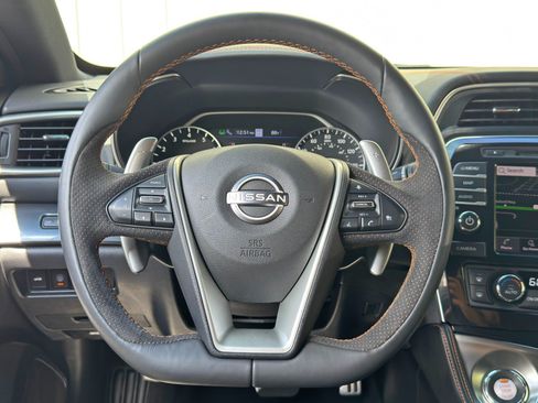 Used 2023 Nissan Maxima SR w/ Sport Mat Group FWD image 20