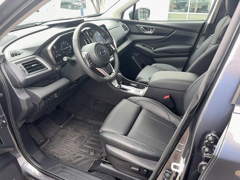 Certified 2025 Subaru Ascent Limited w/ Popular Package #2 image 10