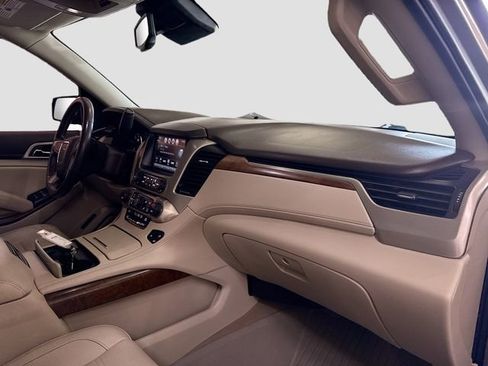 Used 2019 GMC Yukon XL Denali image 33