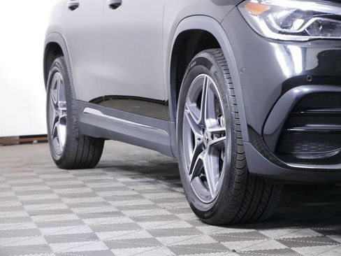 Used 2023 Mercedes-Benz GLA 250 4MATIC image 2