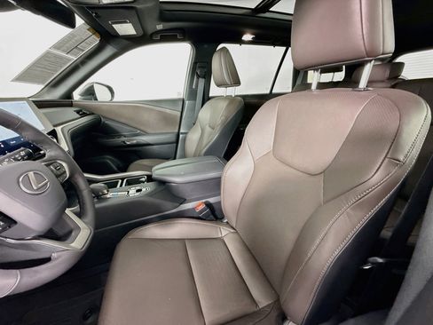 Certified 2026 Lexus TX 350 AWD w/ Technology Package image 11