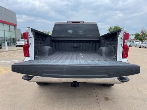 Used 2023 Chevrolet Silverado 1500 LT w/ Protection Package AWD/4WD image 13