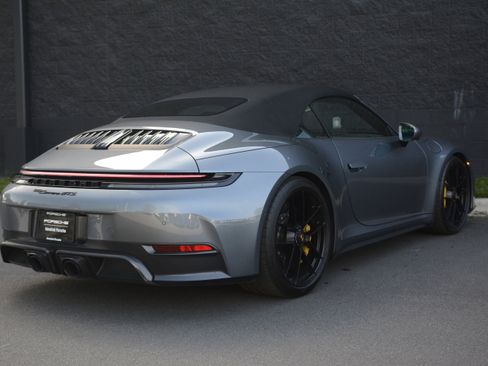 Certified 2025 Porsche 911 Carrera GTS image 7