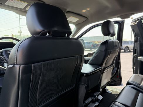 Used 2019 Ford F250 Lariat image 18