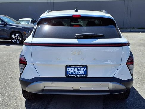 New 2026 Hyundai Kona Limited FWD image 5
