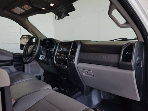 Used 2018 Ford F350 XL AWD/4WD image 11