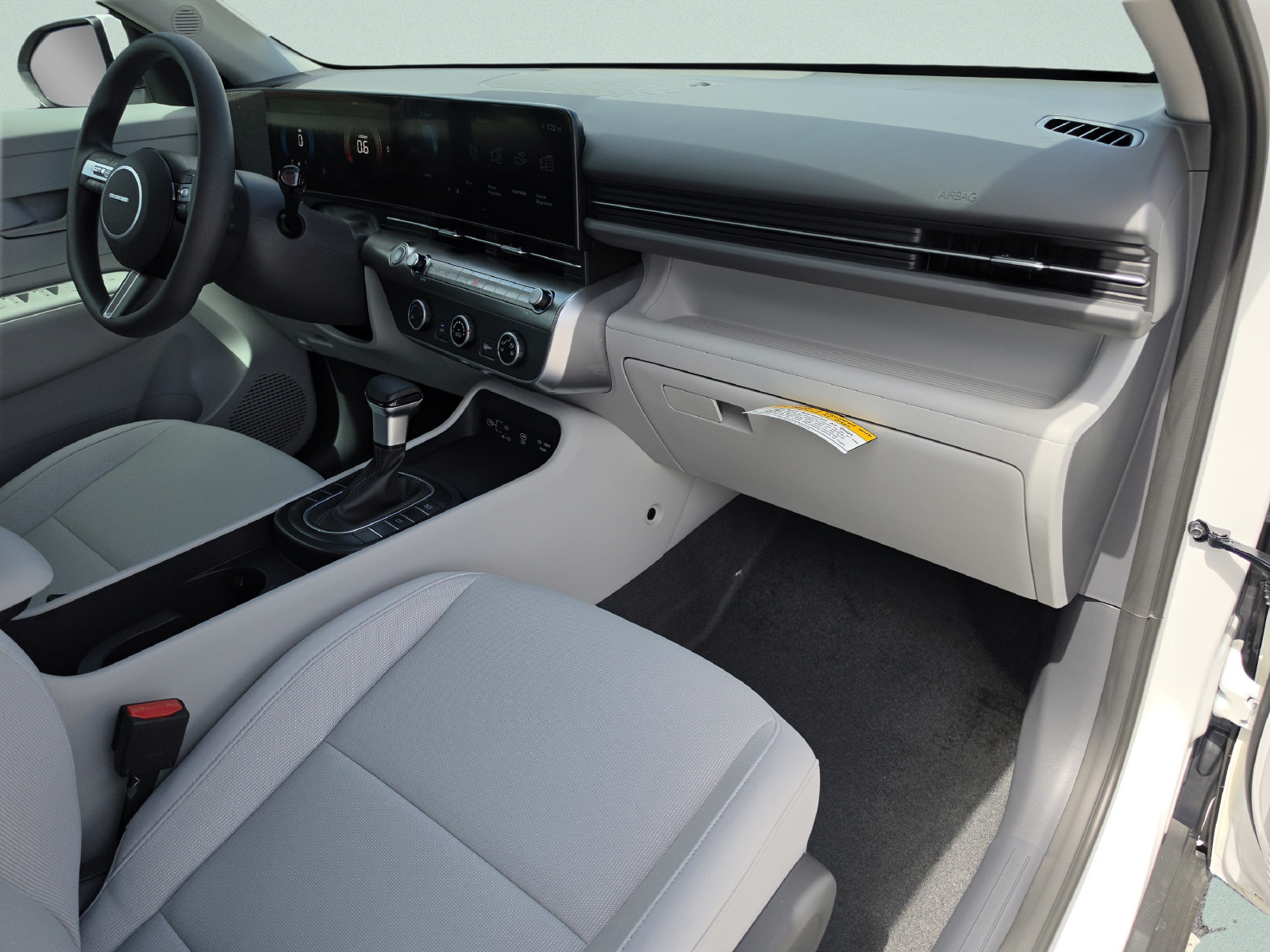 New 2027 Hyundai Kona SE FWD image 16