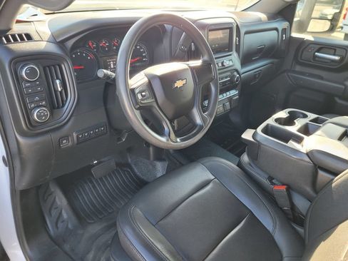 Used 2022 Chevrolet Silverado 2500 W/T w/ WT Convenience Package AWD/4WD image 11