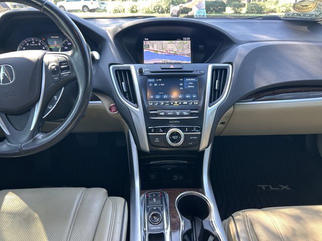 Used 2019 Acura TLX w/ Technology Package FWD image 17