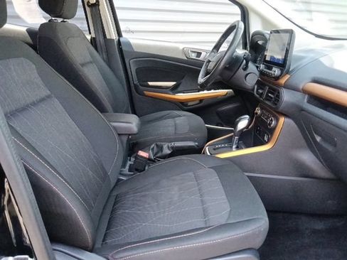 Certified 2021 Ford EcoSport SE w/ SE Appearance Package FWD image 32