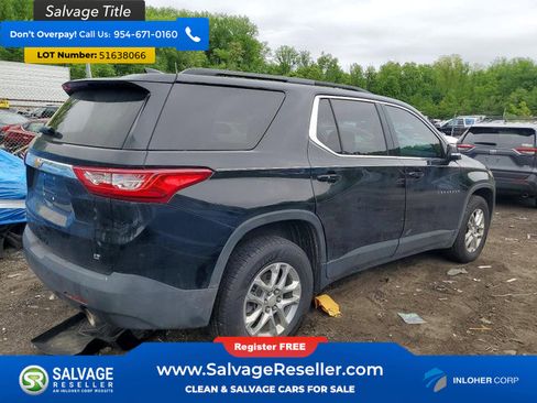 Used 2021 Chevrolet Traverse LT FWD image 4