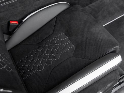 Used 2024 Lamborghini Urus Performante AWD/4WD image 59