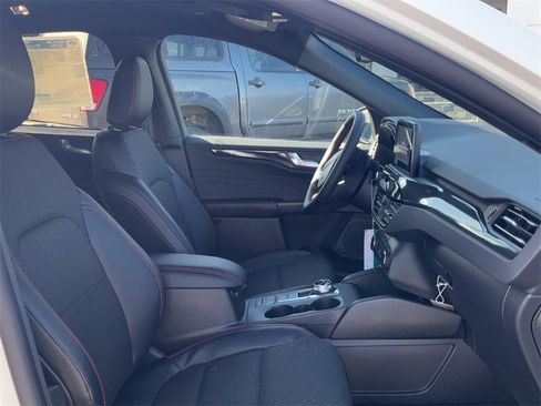 New 2025 Ford Escape ST-Line w/ Equipment Group 301A image 13