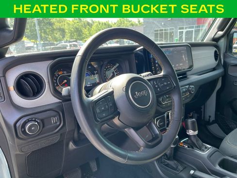 Used 2024 Jeep Wrangler Unlimited Sport AWD/4WD image 19