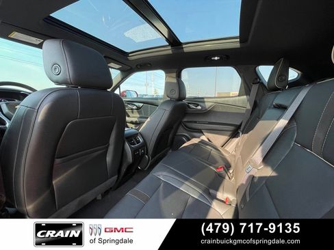 Used 2019 Chevrolet Blazer Premier w/ Sun and Wheels Package FWD image 28