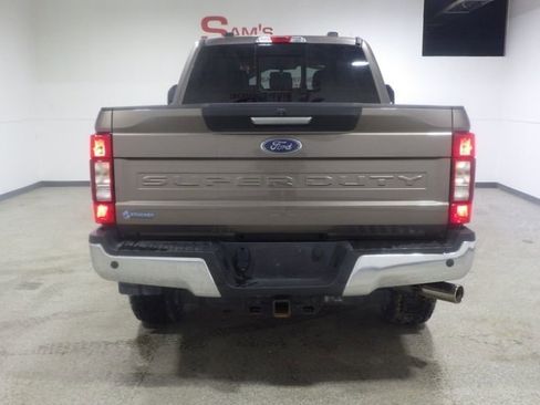 Used 2020 Ford F250 XLT w/ XLT Premium Package image 3