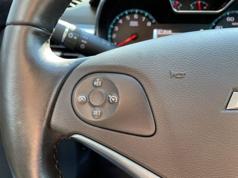 Used 2015 Chevrolet Impala LT image 16