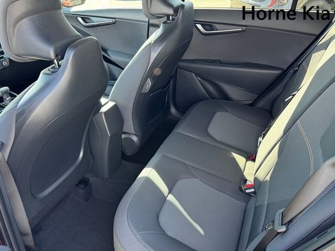 New 2026 Kia Niro LX FWD image 11