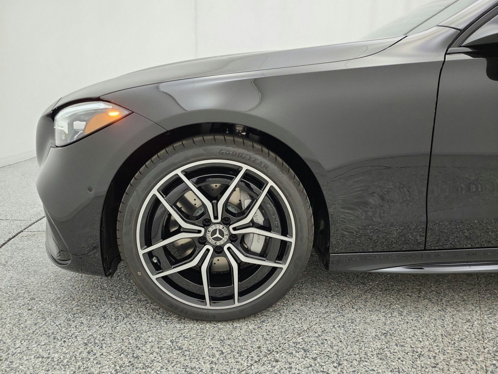 New 2027 Mercedes-Benz C 300 Sedan image 13