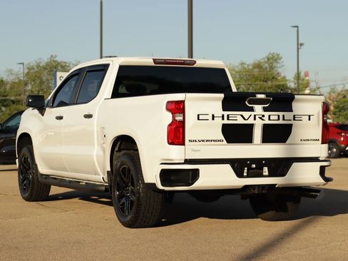 Used 2021 Chevrolet Silverado 1500 Custom w/ Rally Edition AWD/4WD image 5