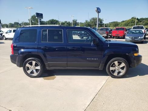 Used 2016 Jeep Patriot High Altitude AWD/4WD image 3