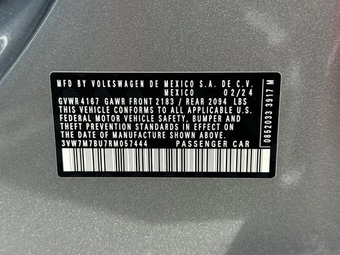 Used 2024 Volkswagen Jetta SE w/ Panoramic Sunroof Package image 3