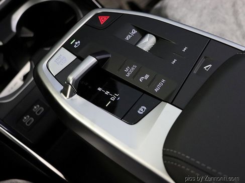 Used 2026 BMW X1 xDrive28i image 16