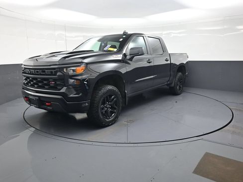 Used 2025 Chevrolet Silverado 1500 Custom Trail Boss AWD/4WD image 7