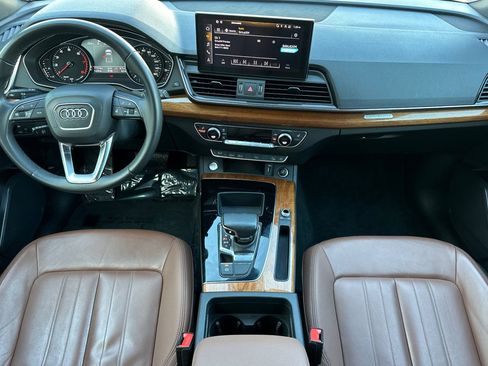 Used 2021 Audi Q5 2.0T Premium w/ Convenience Package image 13