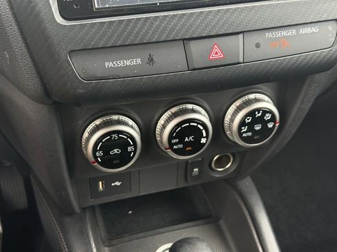 Used 2024 Mitsubishi Outlander Sport AWD image 23