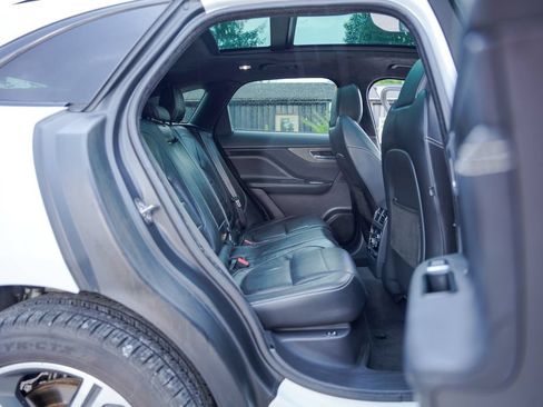 Used 2017 Jaguar F-PACE S AWD/4WD image 34