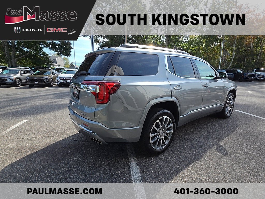 Used 2023 GMC Acadia Denali w/ Denali Ultimate Package AWD/4WD image 5
