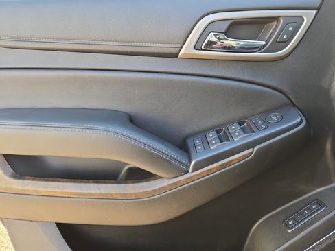 Used 2018 GMC Yukon Denali w/ Denali Ultimate Package image 15