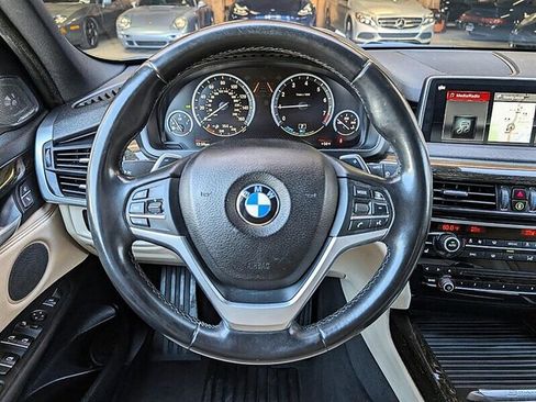 Used 2018 BMW X5 xDrive40e AWD/4WD image 19