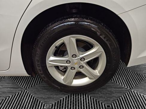 Used 2024 Chevrolet Malibu LS w/ Driver Confidence Package image 16