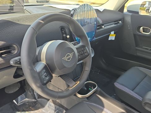 New 2025 MINI Cooper S image 14