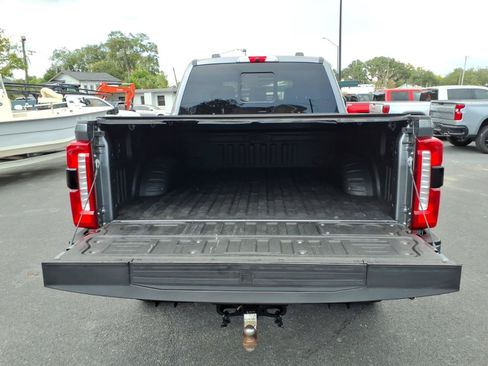 Used 2024 Ford F250 Lariat w/ Lariat Ultimate Package AWD/4WD image 18