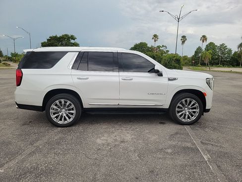 Used 2024 GMC Yukon Denali w/ Advanced Technology Package RWD image 5