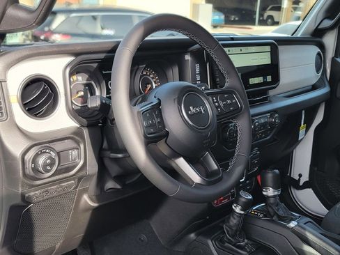 New 2026 Jeep Gladiator Willys image 7