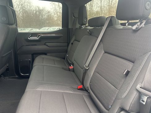 Used 2024 GMC Sierra 1500 Elevation image 12