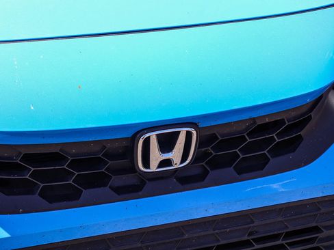Used 2024 Honda Civic Sport image 4