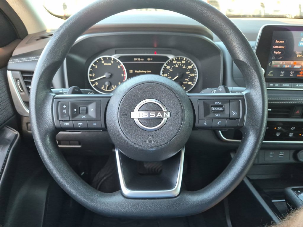 Used 2023 Nissan Rogue S FWD image 14