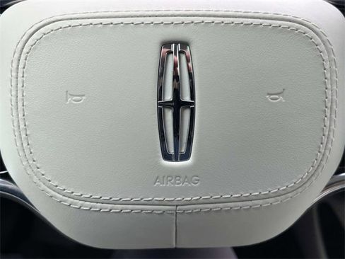 Used 2024 Lincoln Nautilus Black Label w/ Jet Appearance Package (87T) image 35