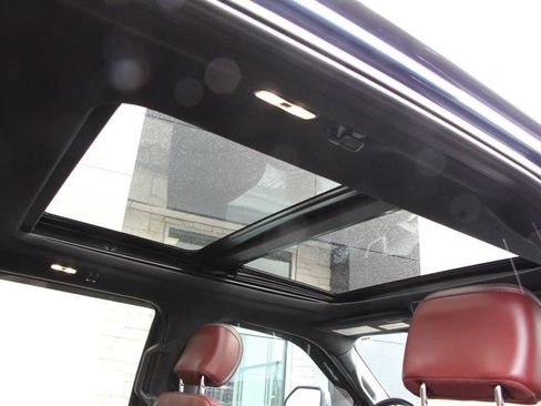 Used 2019 Ford F350 Platinum w/ Platinum Ultimate Package image 17