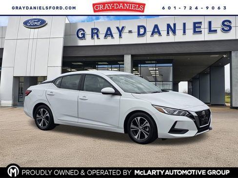 Used 2021 Nissan Sentra SV FWD image 1