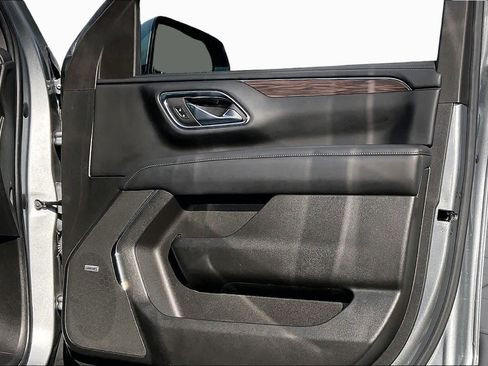 Used 2023 Chevrolet Tahoe Z71 image 22